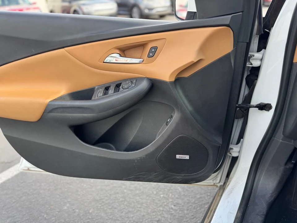 2016 Chevrolet Volt - Image 9 of 13