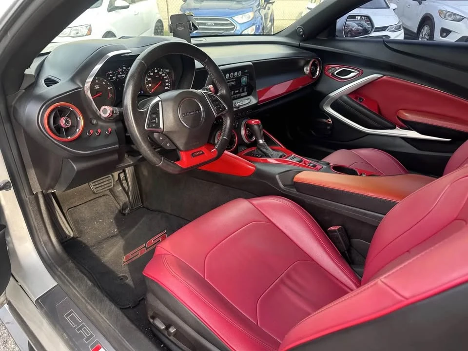 2016 Chevrolet Camaro 6th Gen - Image 9 of 17