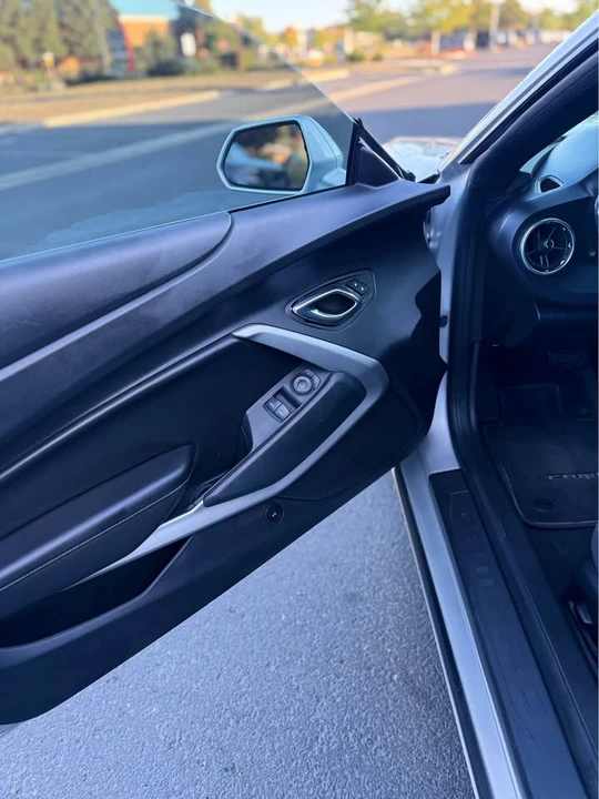 2016 Chevrolet Camaro 6th Gen - Image 9 of 13