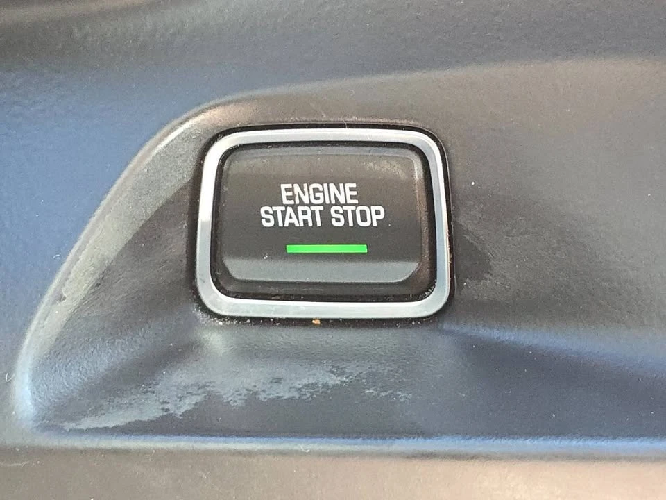 2016 Chevrolet Camaro SS 6th Gen - Image 15 of 20