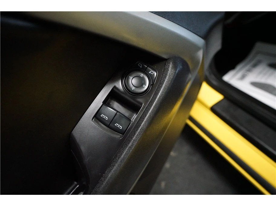 2016 Chevrolet Camaro 6th Gen - Image 14 of 20