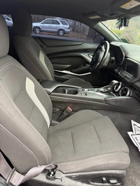 2016 Chevrolet Camaro 6th Gen - Image 10 of 11