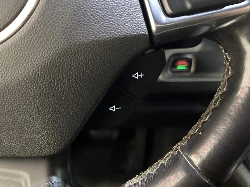 2016 Chevrolet Camaro 6th Gen - Image 13 of 18