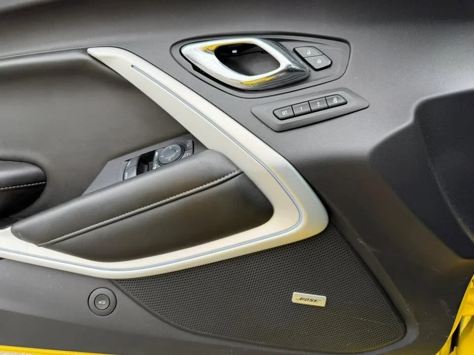 2016 Chevrolet Camaro SS 6th Gen - Image 12 of 14