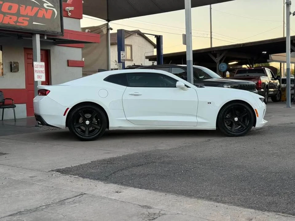2016 Chevrolet Camaro 6th Gen - Image 4 of 9