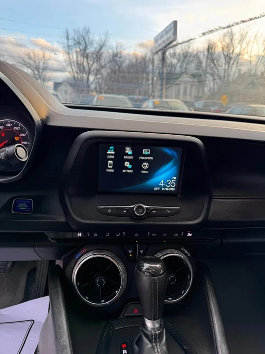 2016 Chevrolet Camaro 6th Gen - Image 9 of 16
