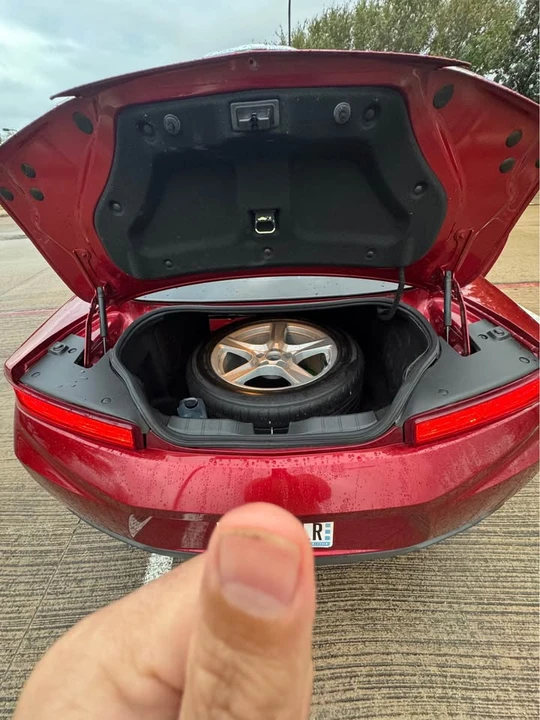 2016 Chevrolet Camaro 6th Gen - Image 10 of 12
