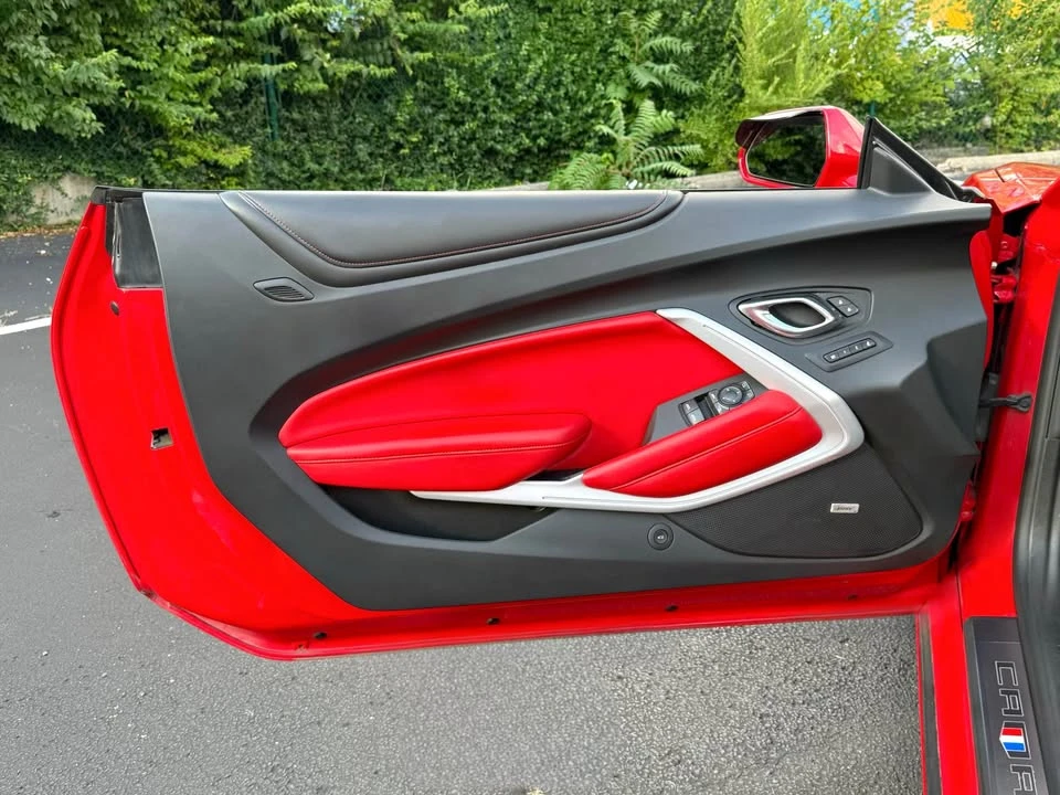 2016 Chevrolet Camaro 6th Gen - Image 9 of 17