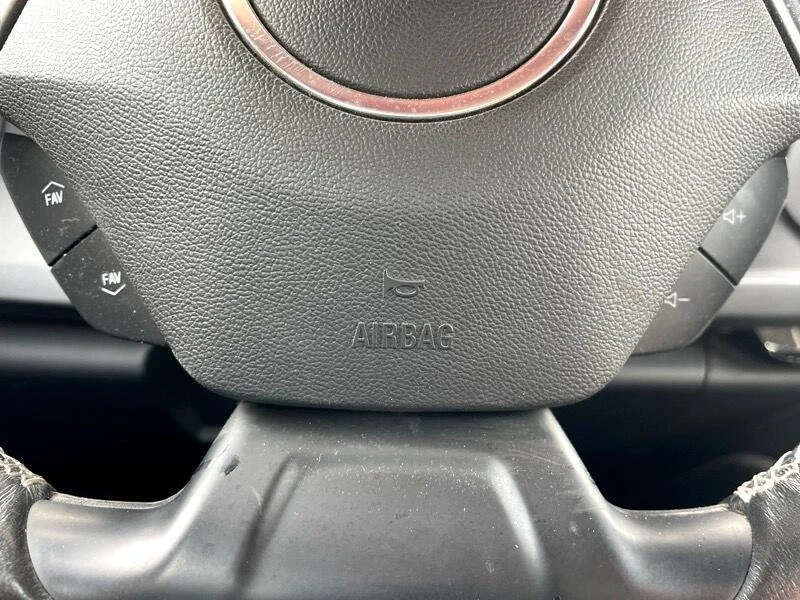 2016 Chevrolet Camaro 6th Gen - Image 15 of 20