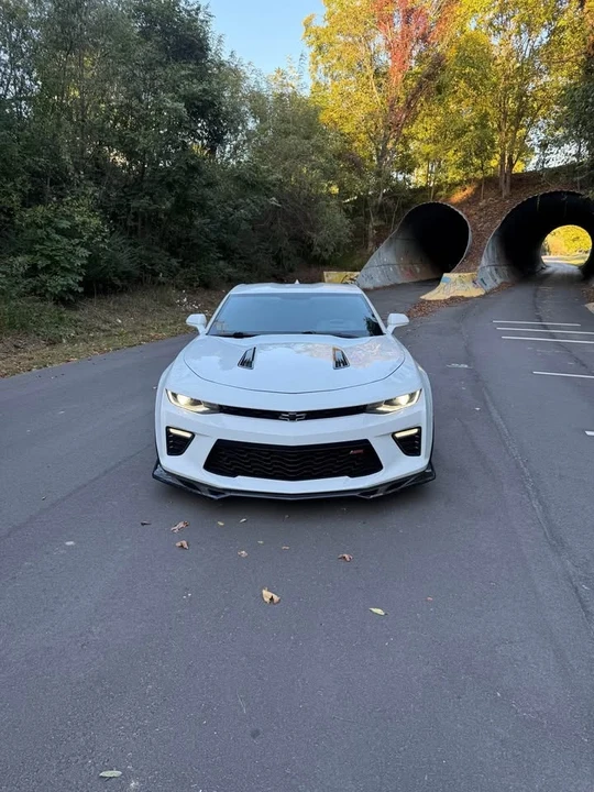 2016 Chevrolet Camaro SS 6th Gen - Image 2 of 15