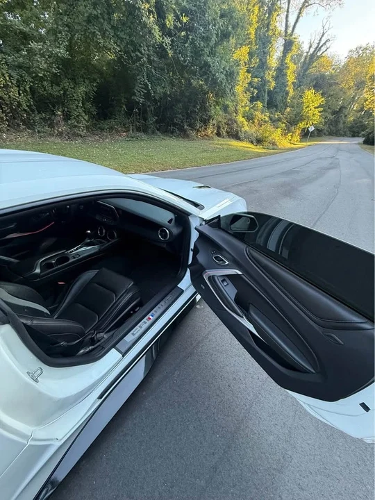 2016 Chevrolet Camaro SS 6th Gen - Image 11 of 15