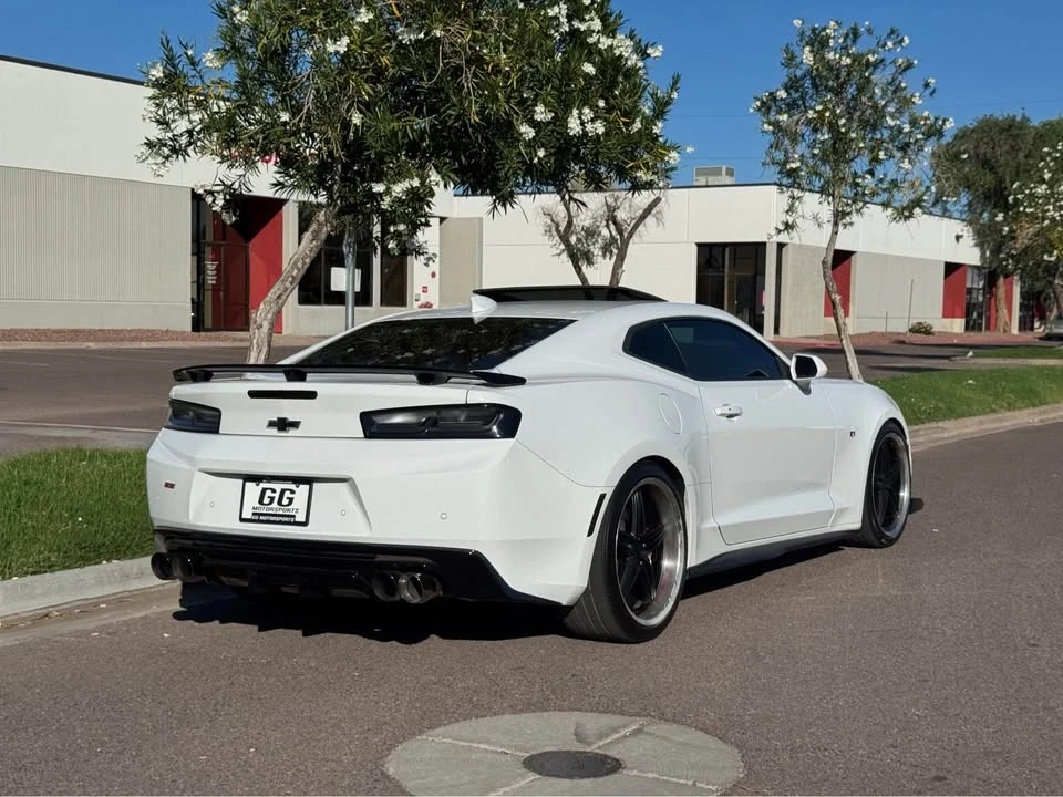 2016 Chevrolet Camaro SS 6th Gen - Image 10 of 19