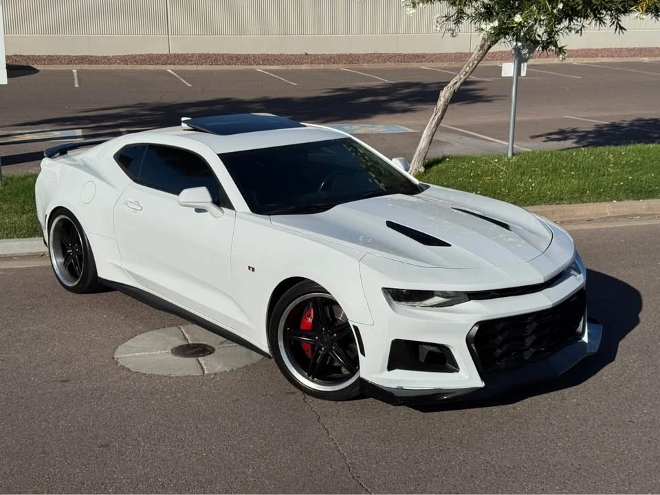 2016 Chevrolet Camaro SS 6th Gen - Image 2 of 19