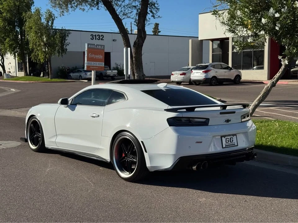 2016 Chevrolet Camaro SS 6th Gen - Image 8 of 19