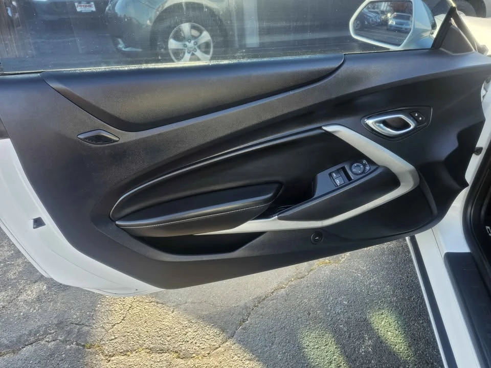 2016 Chevrolet Camaro SS 6th Gen - Image 11 of 17