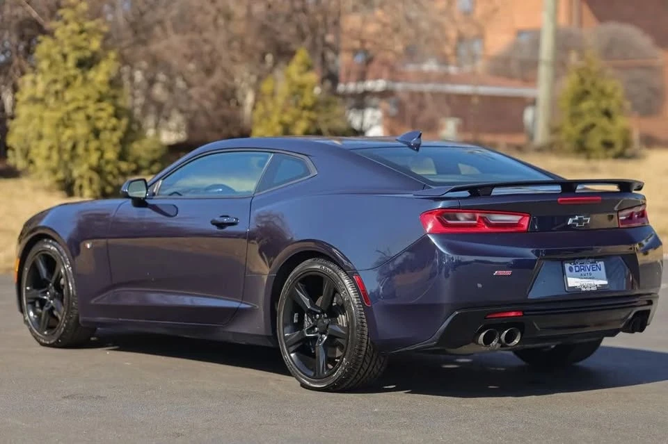 2016 Chevrolet Camaro SS 6th Gen - Image 2 of 3