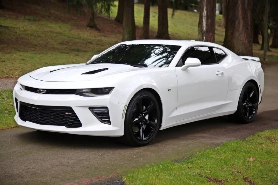 2016 Chevrolet Camaro SS 6th Gen - Image 2 of 15