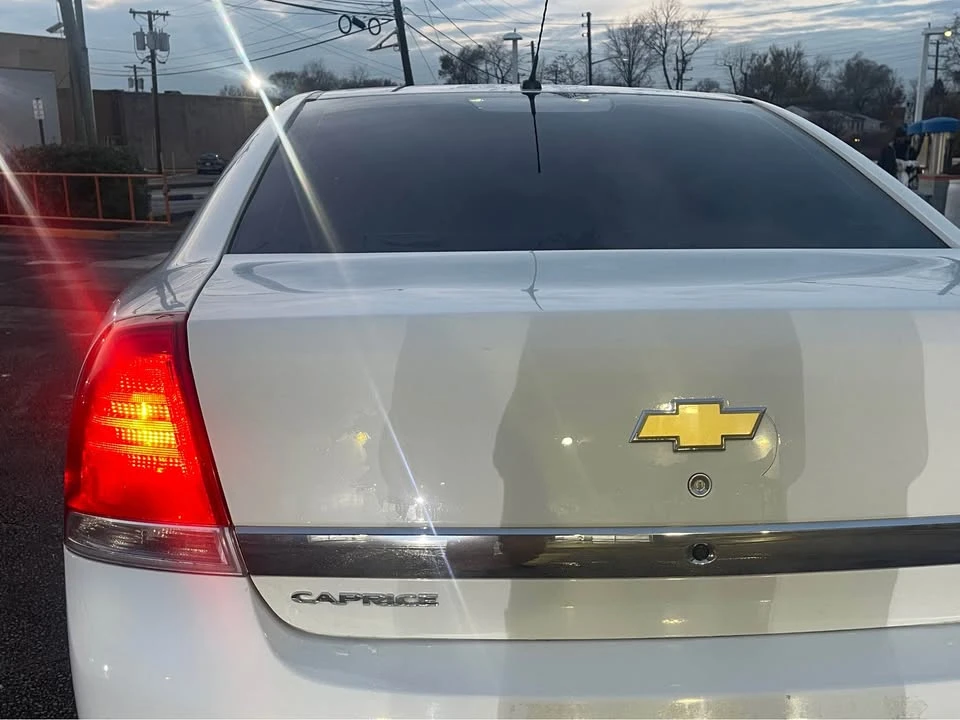 2016 Chevrolet Caprice - Image 5 of 6