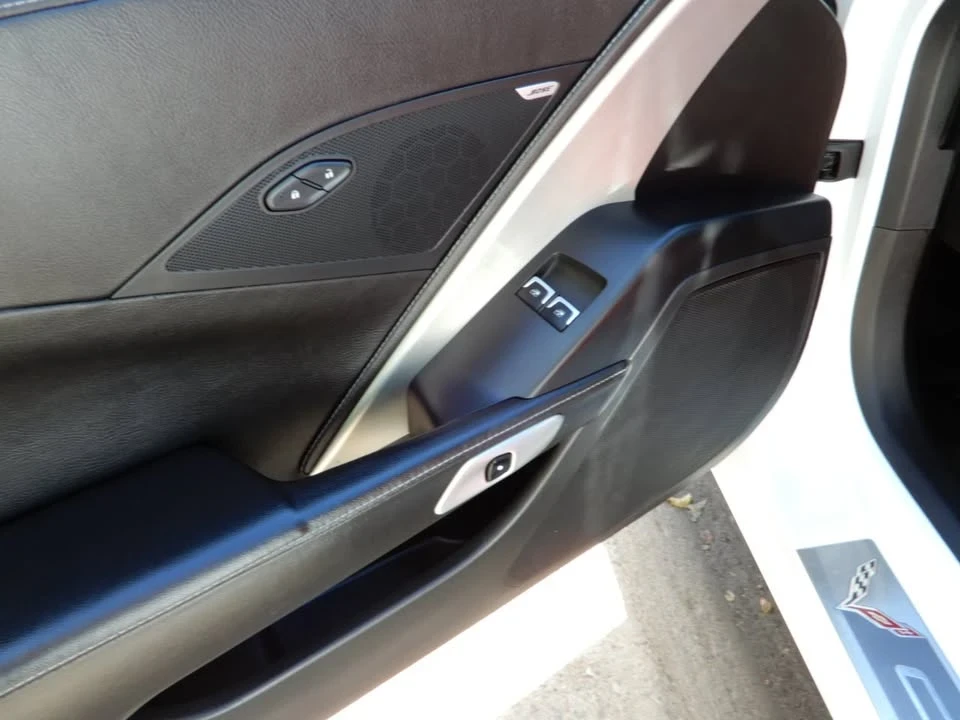 2016 Chevrolet Corvette C7 - Image 17 of 18