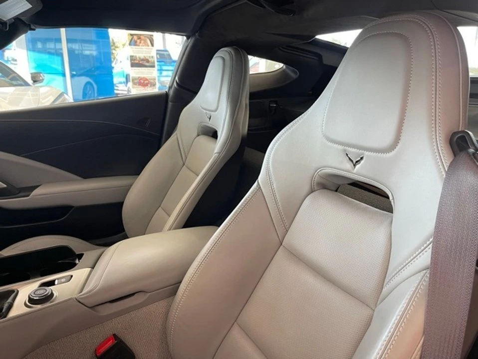 2016 Chevrolet Corvette C7 - Image 17 of 20