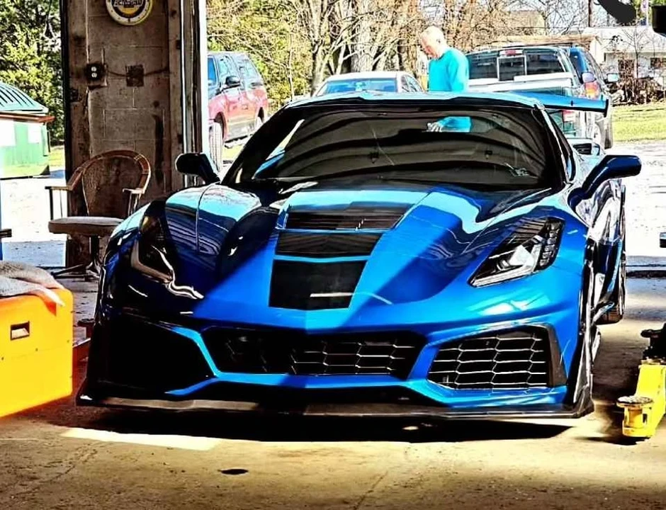 2016 Chevrolet Corvette C7 - Image 2 of 13