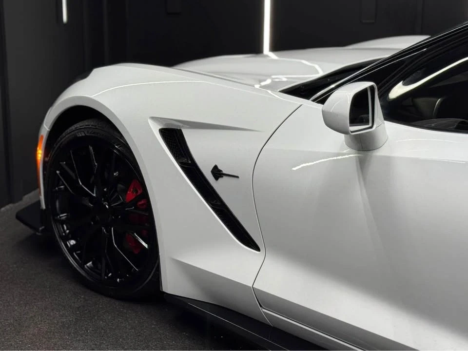 2016 Chevrolet Corvette C7 - Image 2 of 7