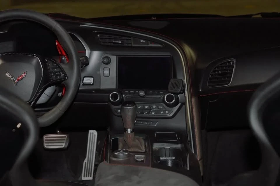 2016 Chevrolet Corvette C7 - Image 8 of 9
