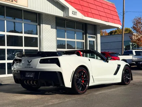 2016 Chevrolet Corvette C7 Z06 - Image 2 of 15