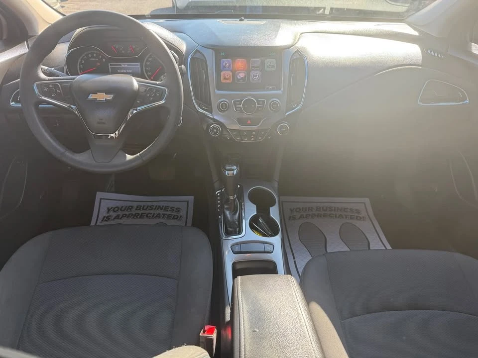 2016 Chevrolet Cruze - Image 10 of 20