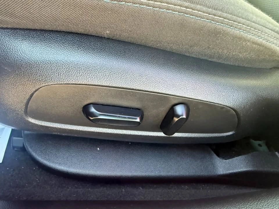 2016 Chevrolet Cruze - Image 17 of 20