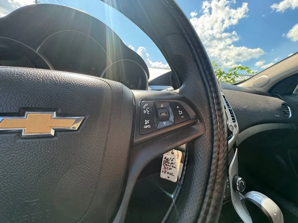 2016 Chevrolet Cruze - Image 10 of 20