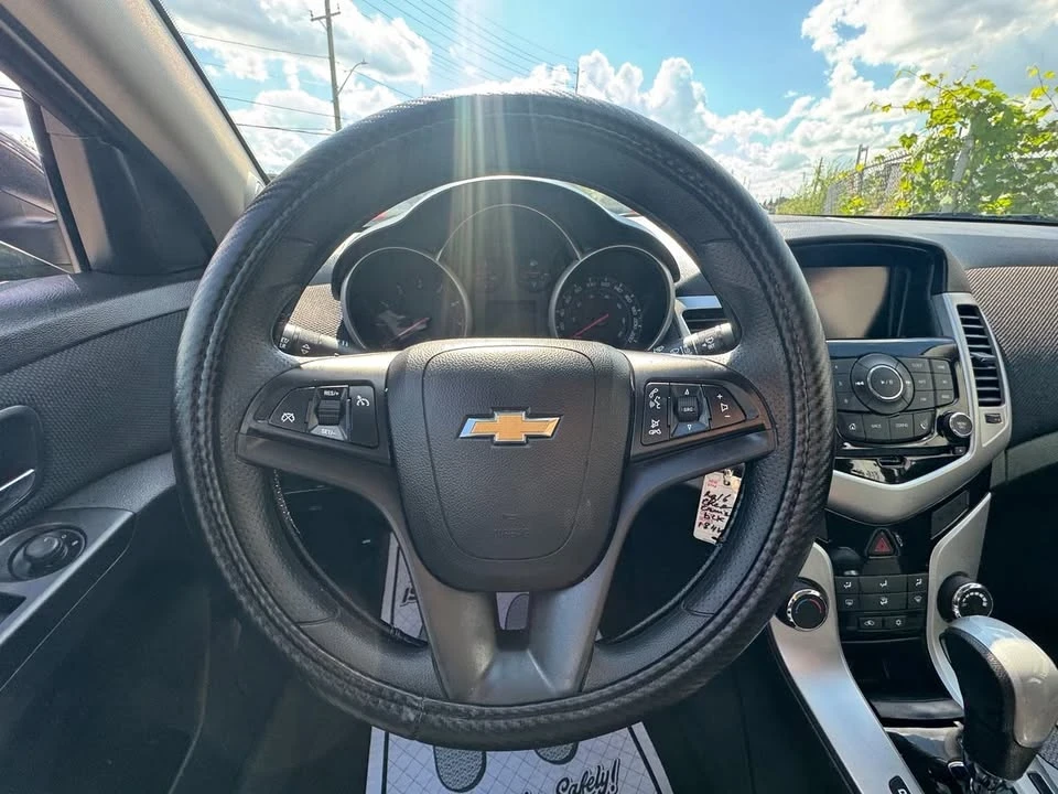 2016 Chevrolet Cruze - Image 8 of 20
