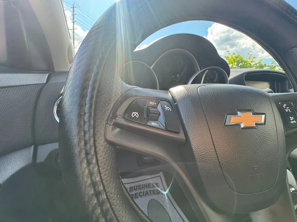 2016 Chevrolet Cruze - Image 9 of 20