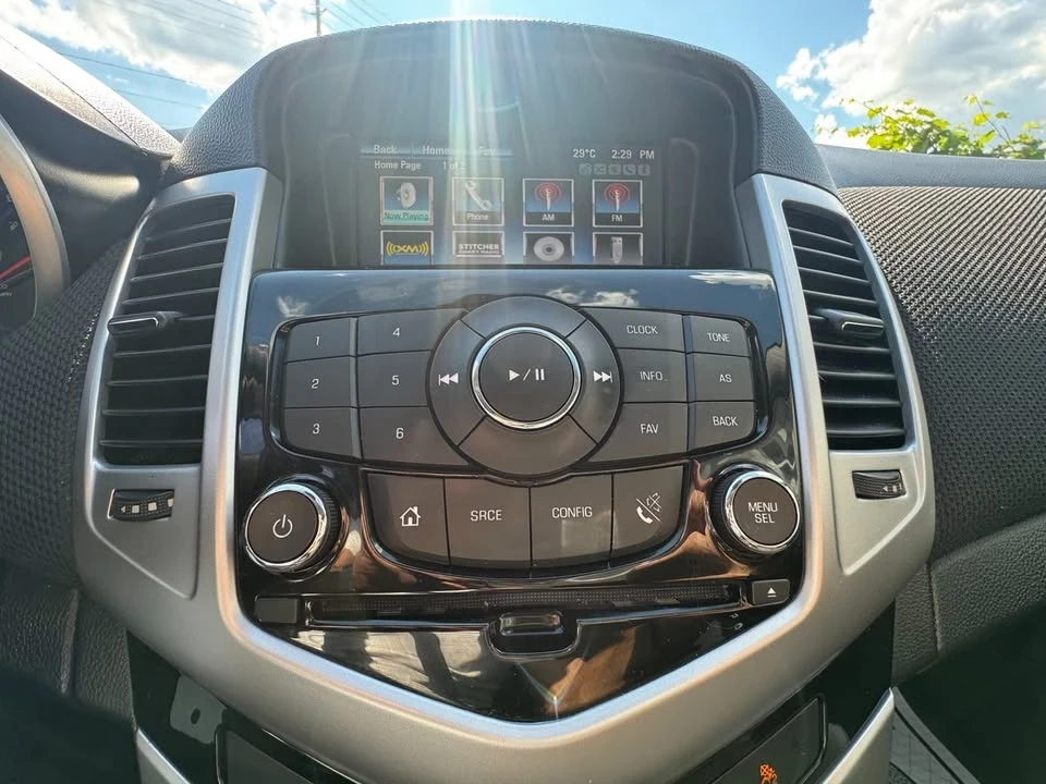 2016 Chevrolet Cruze - Image 18 of 20