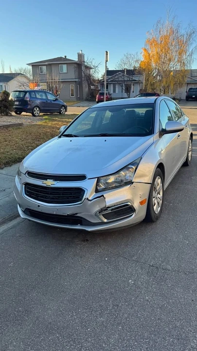 2016 Chevrolet Cruze - Image 4 of 5