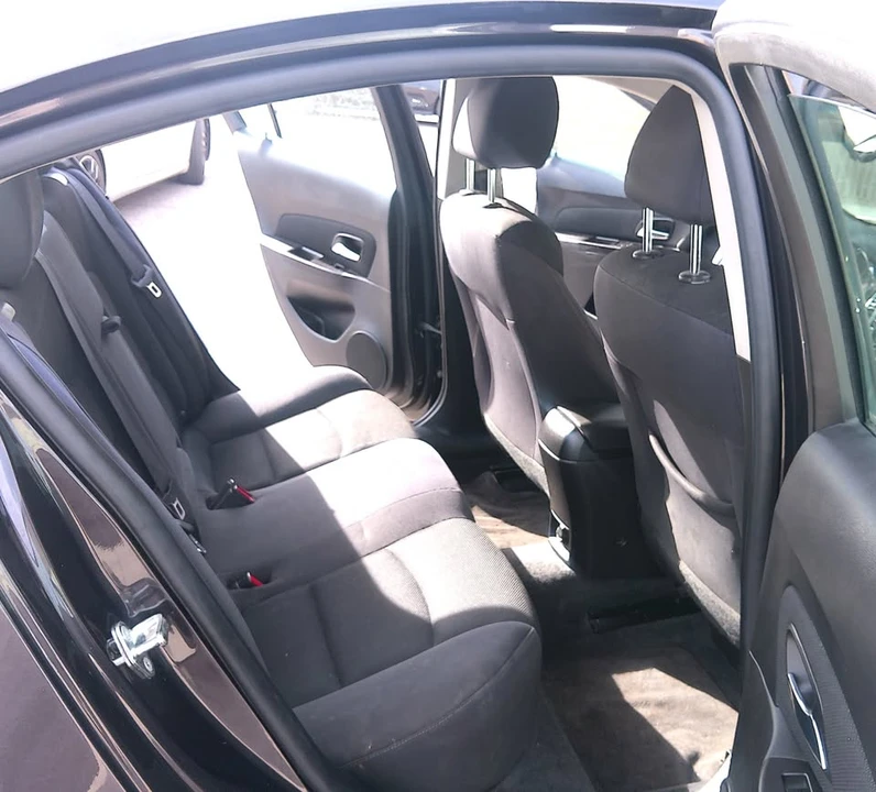 2016 Chevrolet Cruze - Image 7 of 9
