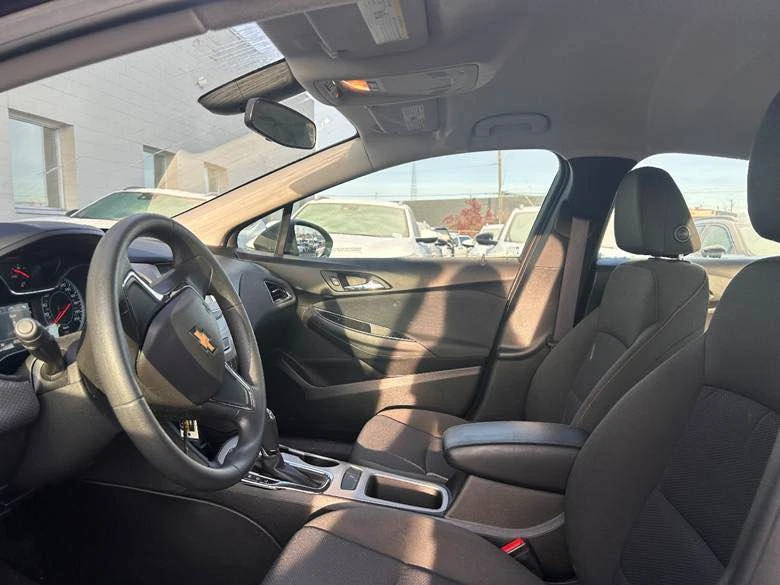 2016 Chevrolet Cruze - Image 4 of 4