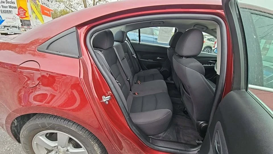 2016 Chevrolet Cruze - Image 7 of 9