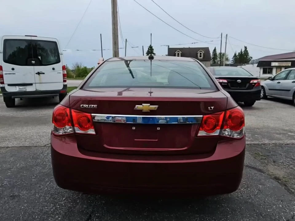 2016 Chevrolet Cruze - Image 8 of 9