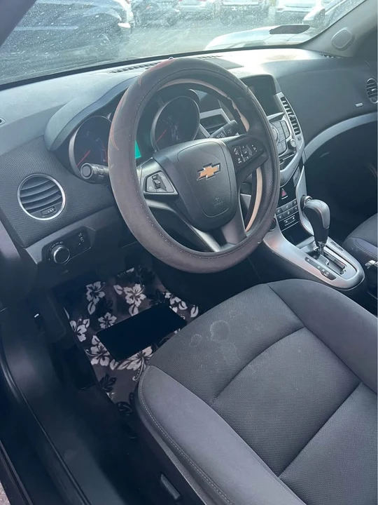 2016 Chevrolet Cruze - Image 11 of 13