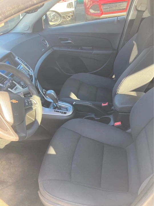 2016 Chevrolet Cruze - Image 6 of 6