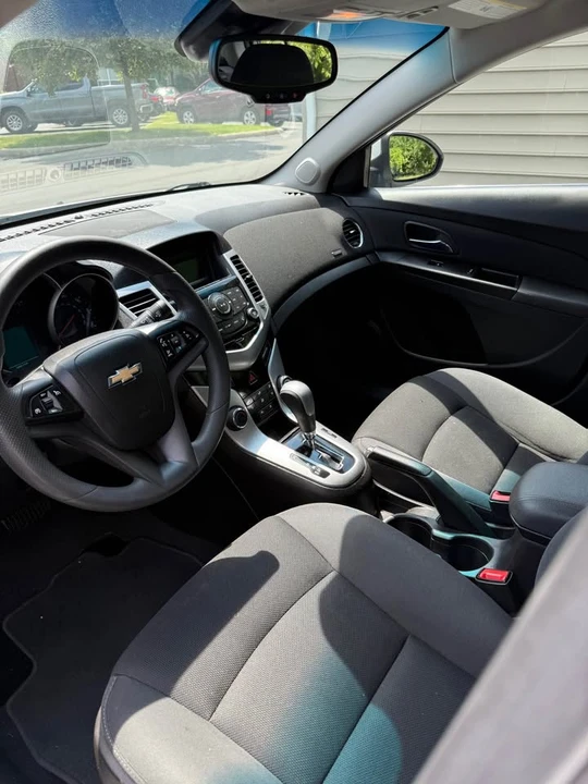 2016 Chevrolet Cruze - Image 9 of 9