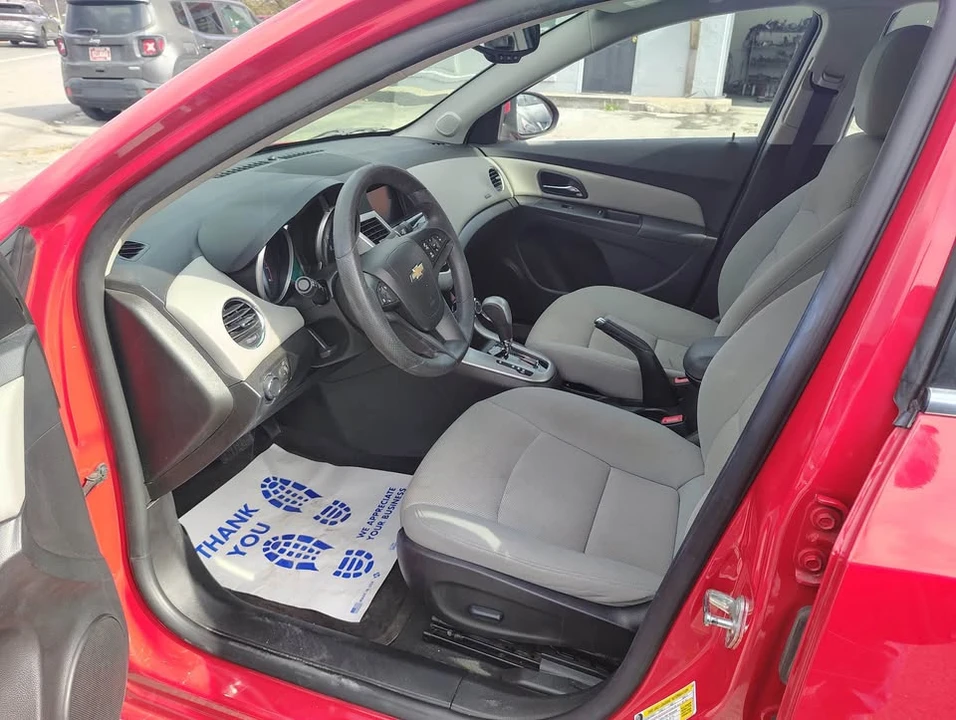 2016 Chevrolet Cruze - Image 7 of 14