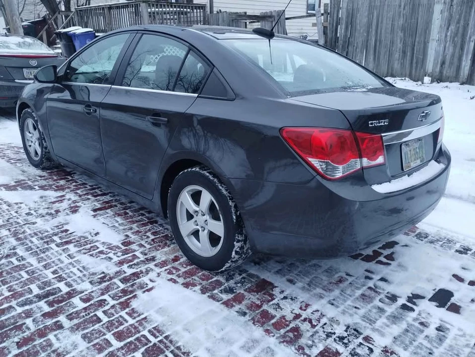 2016 Chevrolet Cruze - Image 11 of 11