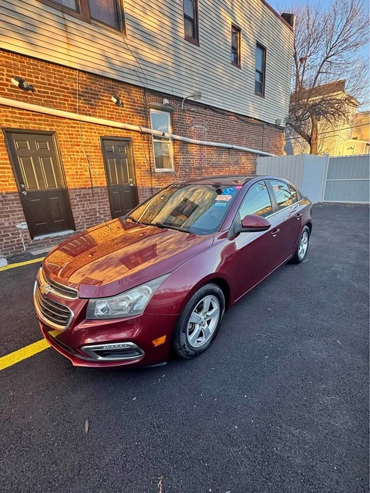 2016 Chevrolet Cruze - Image 2 of 15