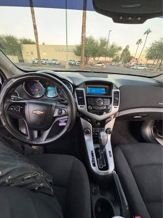2016 Chevrolet Cruze - Image 6 of 7