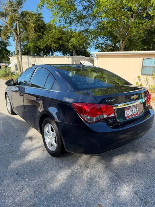 2016 Chevrolet Cruze - Image 10 of 11