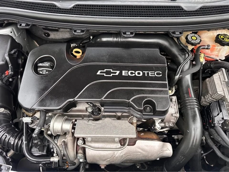2016 Chevrolet Cruze - Image 9 of 16
