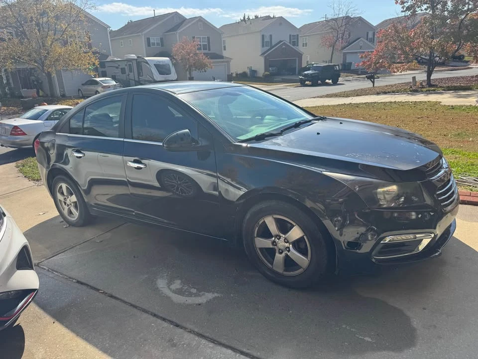 2016 Chevrolet Cruze - Image 2 of 8