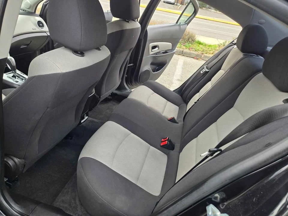 2016 Chevrolet Cruze - Image 11 of 15